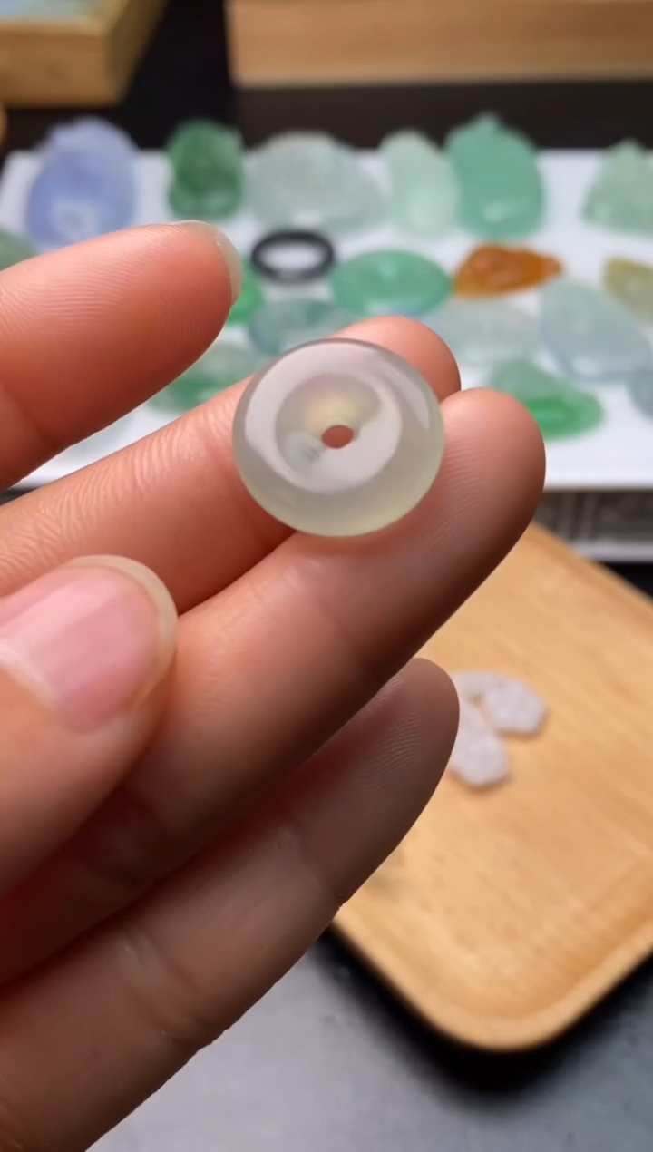 【闪购商品】定制翡翠未镶嵌翡翠毛货~