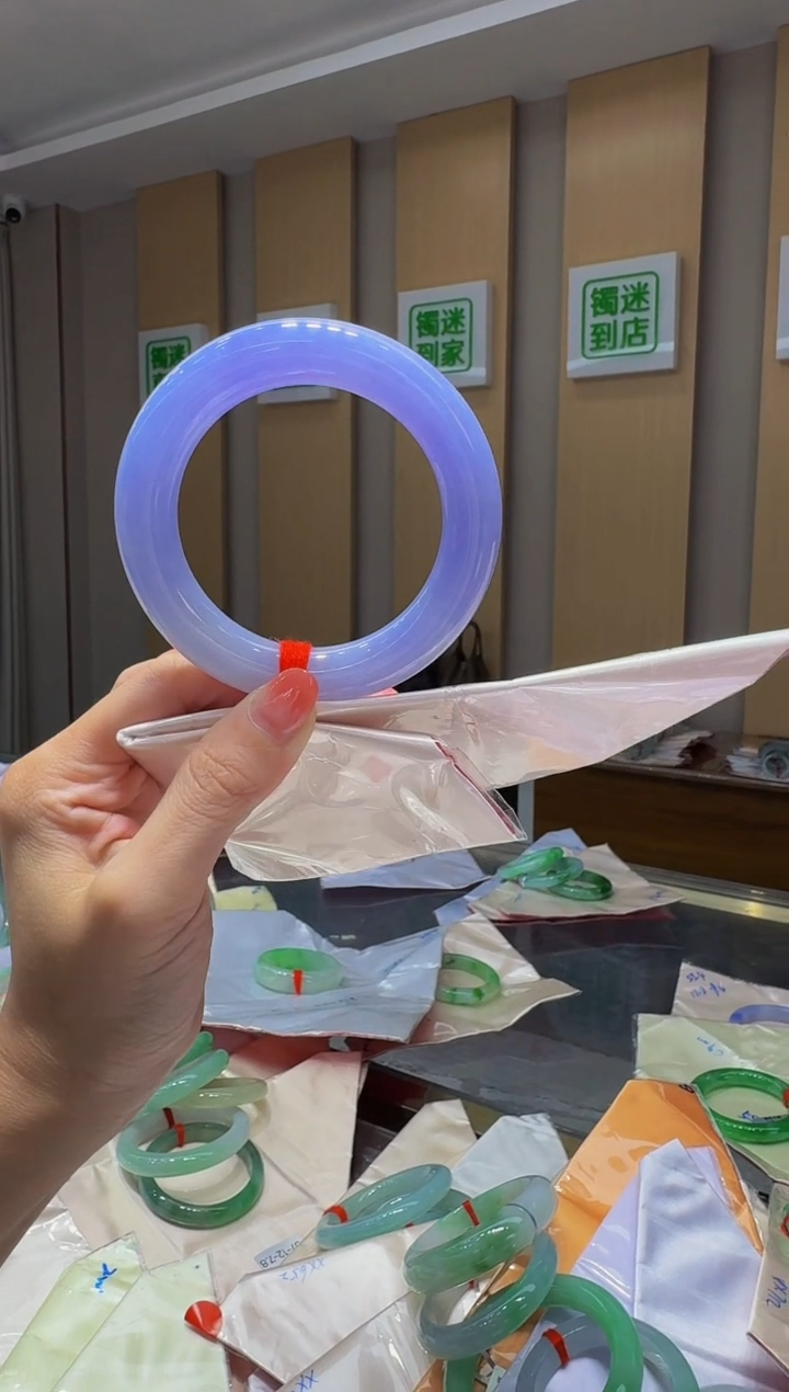 未镶嵌手镯翡翠-Q184 全款18.4万 定金2万