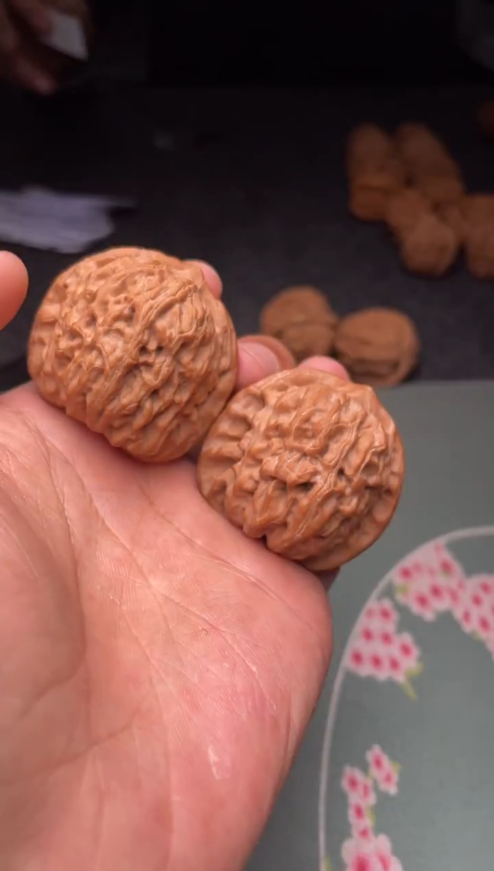 把件文玩核桃a204    龙脉    41尺