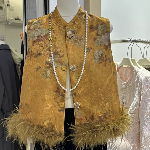 【加棉加厚】国风夹棉立领马甲2025新中式重工复古提花加厚毛毛马