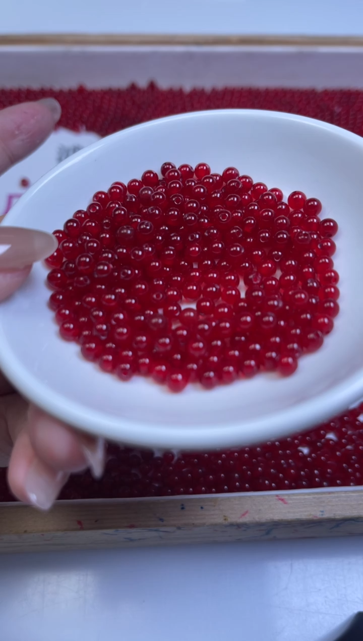 未镶嵌散珠玛瑙/玉髓B555 缅甸鸽血红4mm25颗9.9元