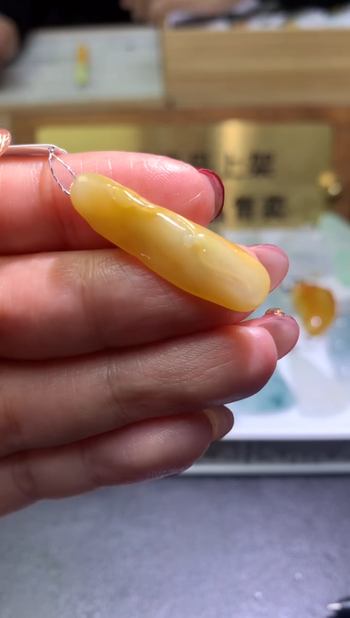 【闪购商品】定制翡翠未镶嵌毛货