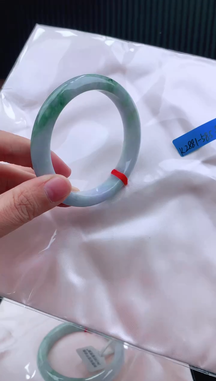 未镶嵌手镯翡翠58+