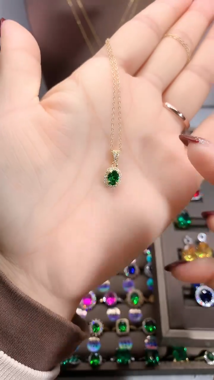 【闪购商品】透辉石吊坠银S925镶嵌金色57