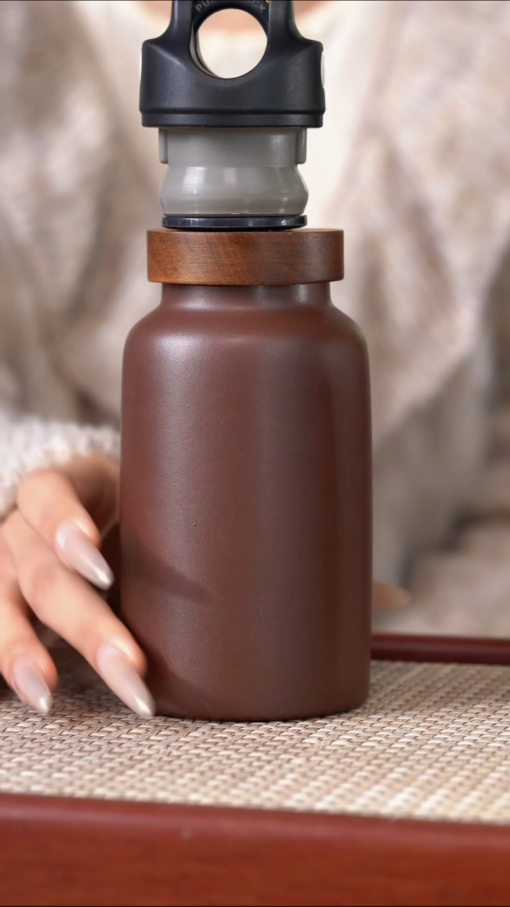 茶杯紫砂两个盖子木赛子和三指盖