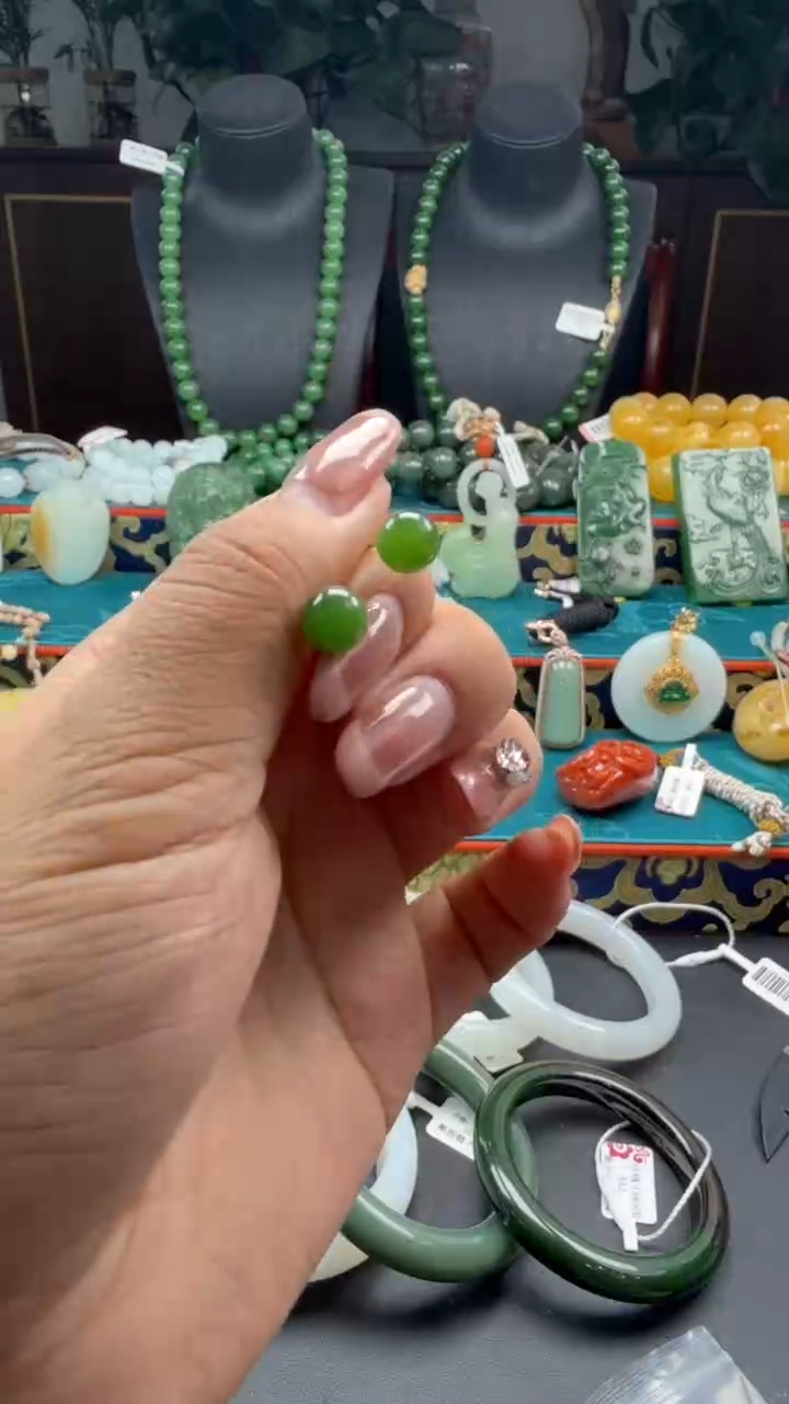 和田玉18K金镶嵌耳饰耳饰l018