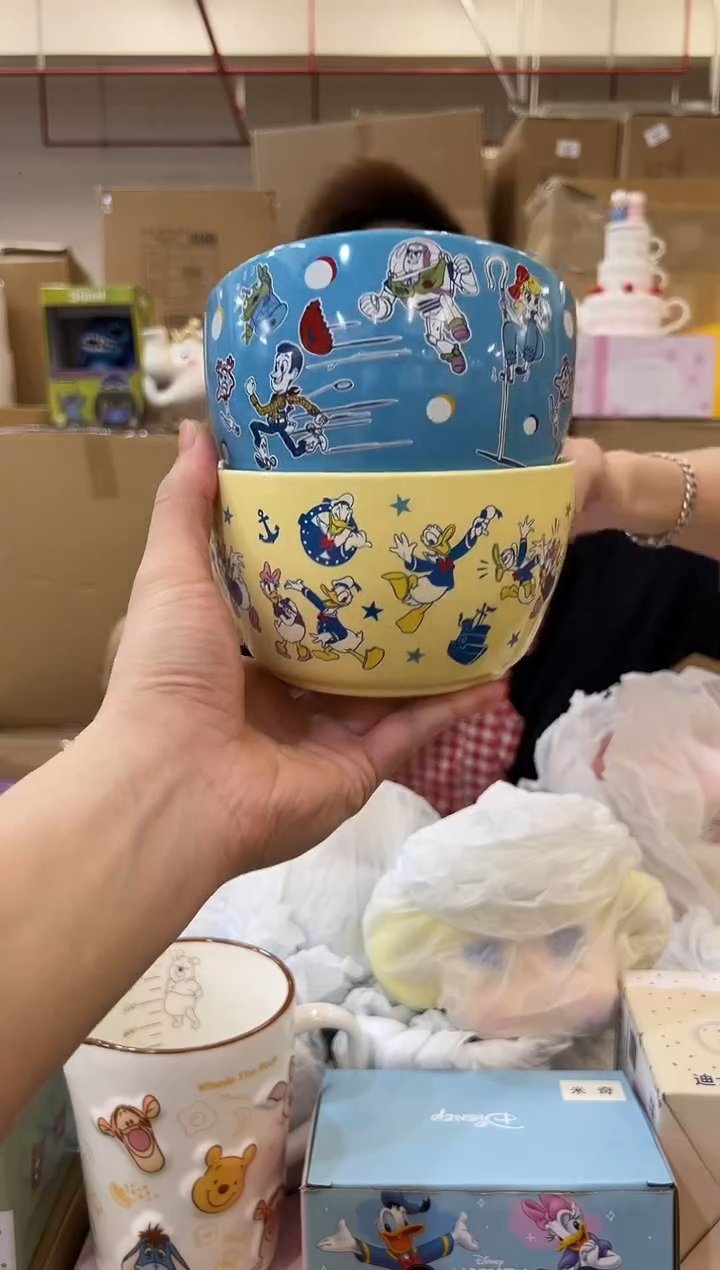 巴斯加唐老鸭碗