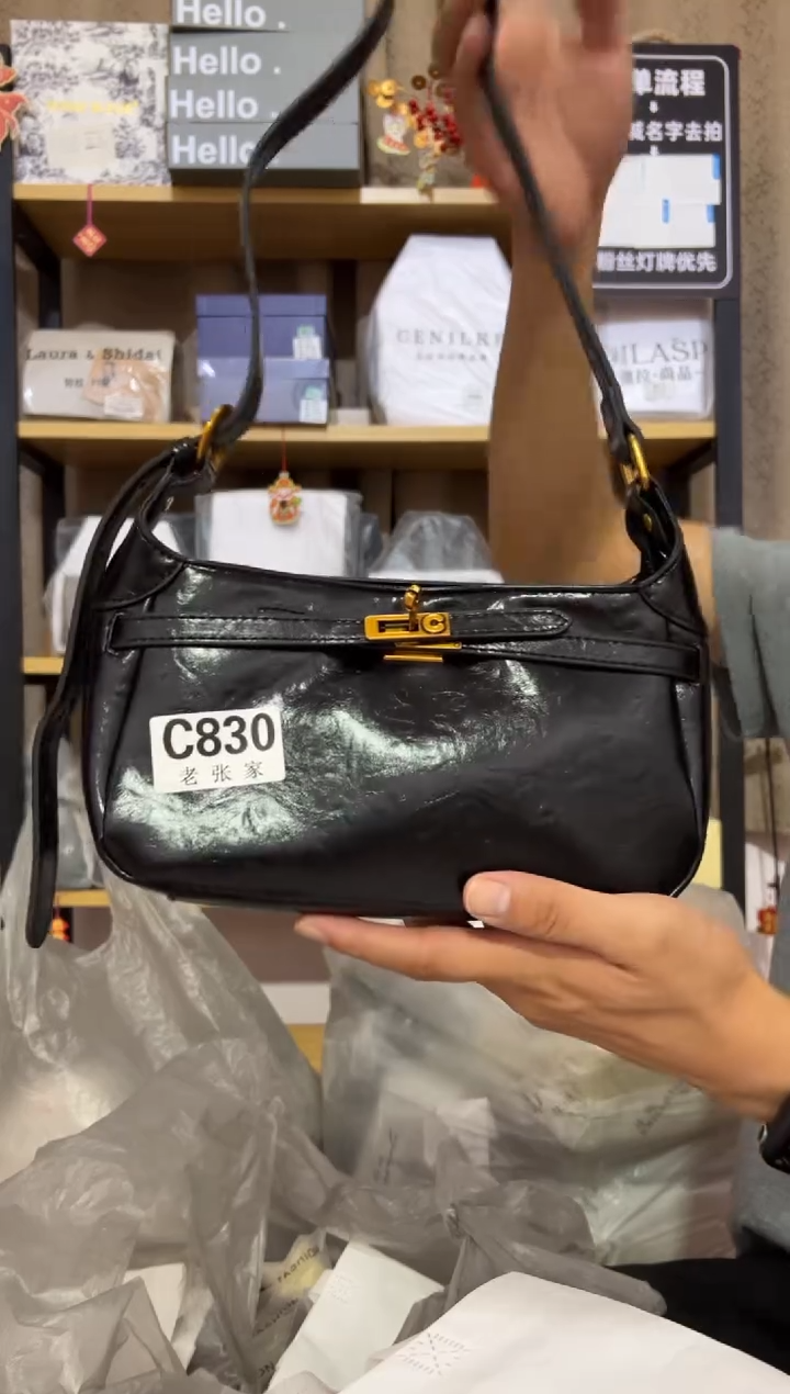 小牛剖层皮革老张家女包830