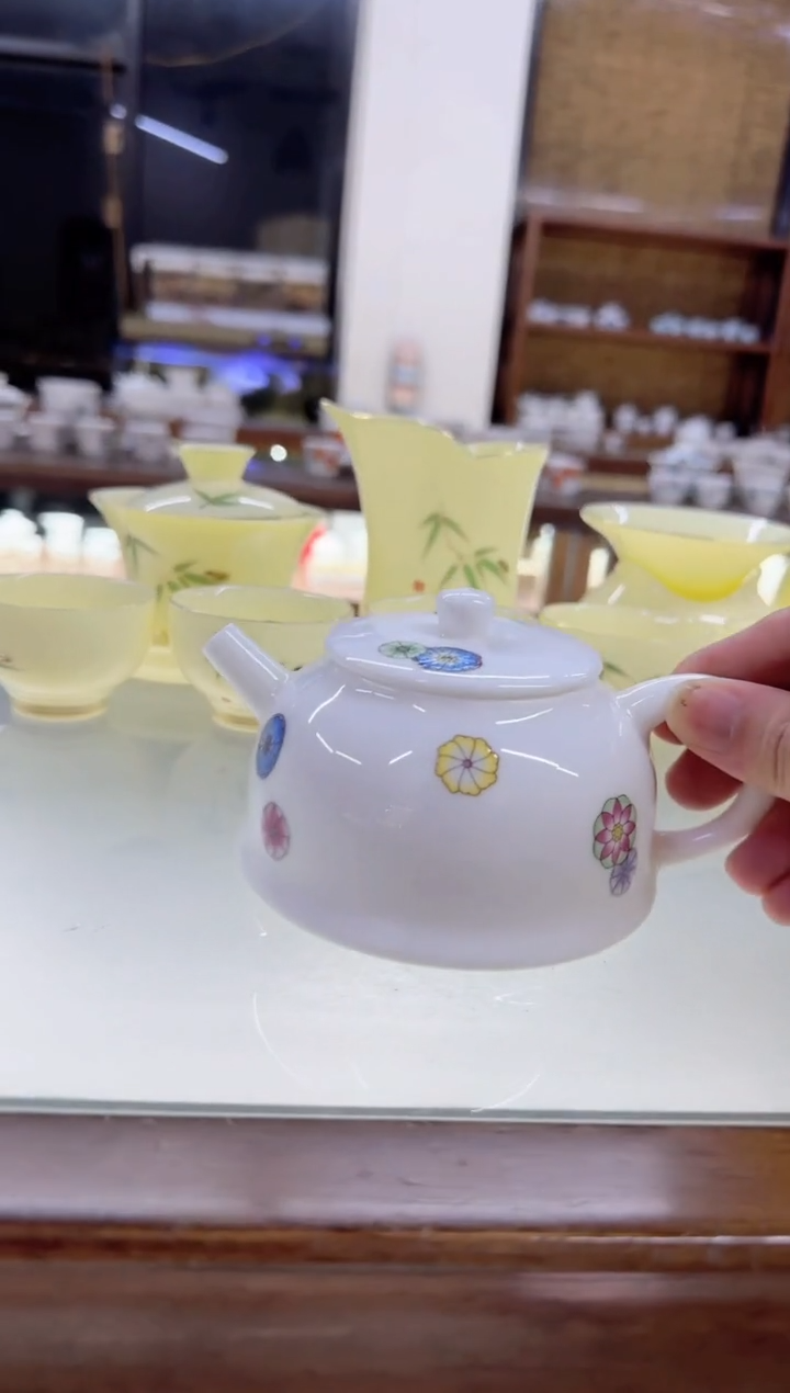 瓷片言泥言泥言泥@YN