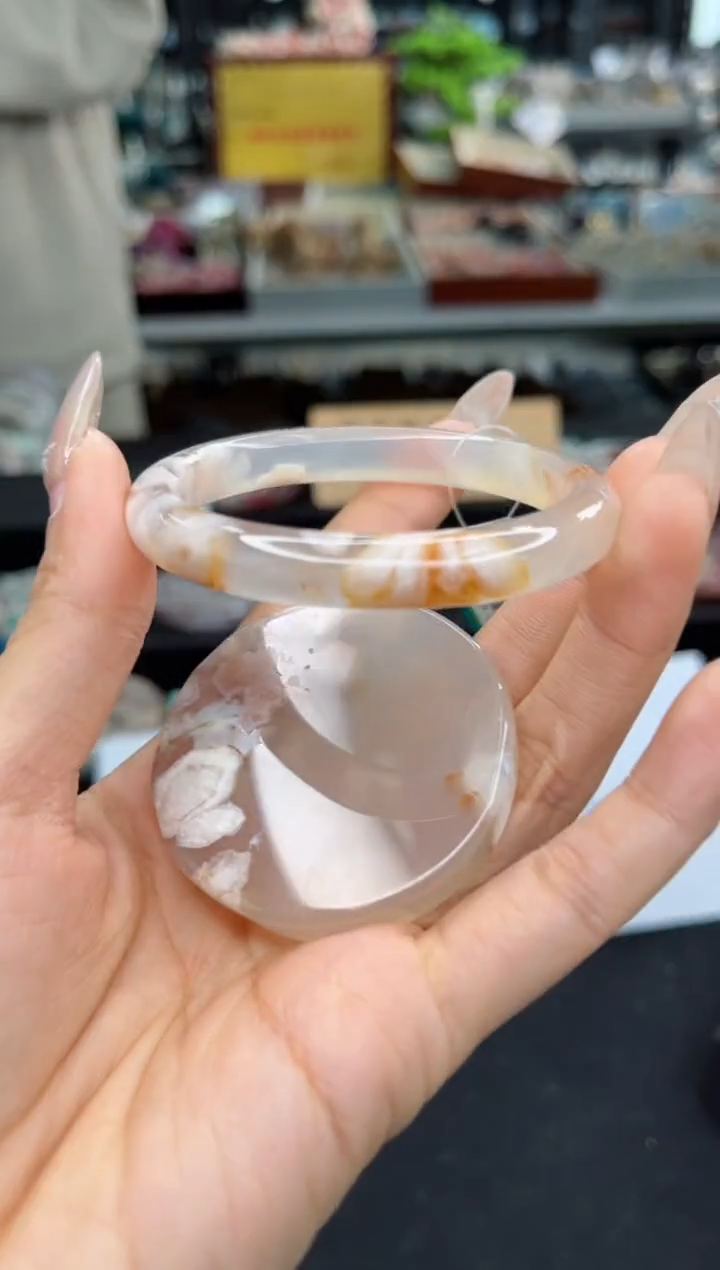 【闪购商品】石英质玉手镯未镶嵌53圈口（不退不换）1660168