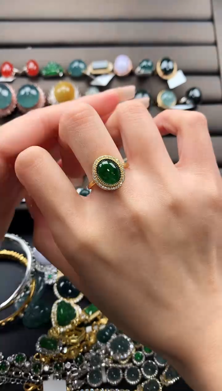 【闪购商品】翡翠戒指银S925镶嵌23534535