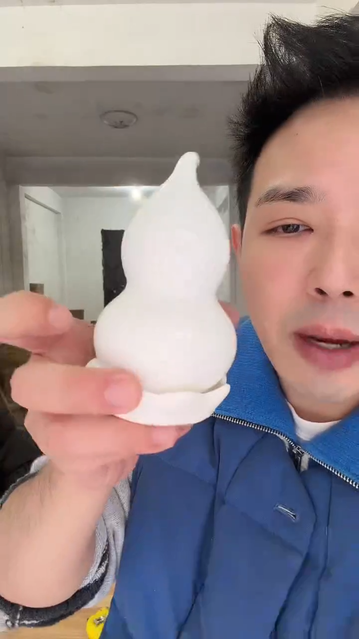 瓷片玫*葫芦牙签筒