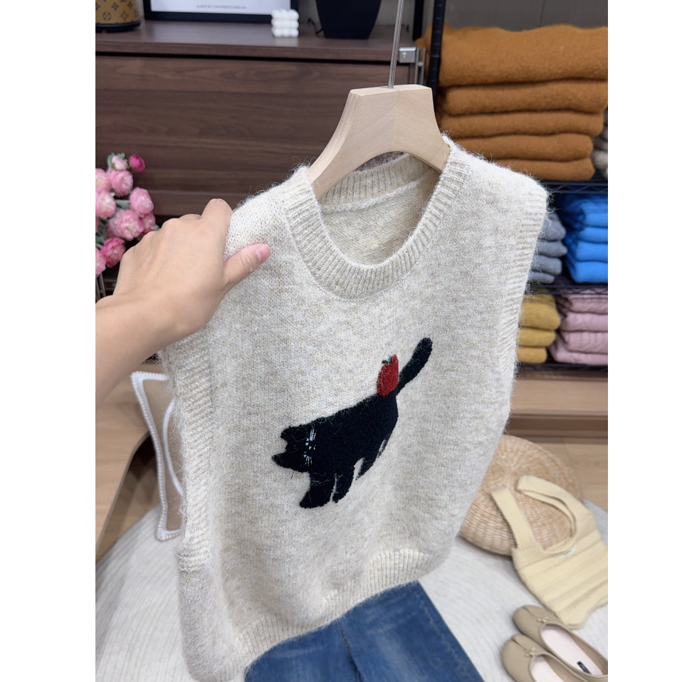 燕麦刺绣韩系新款圆领女装马甲潮洋气