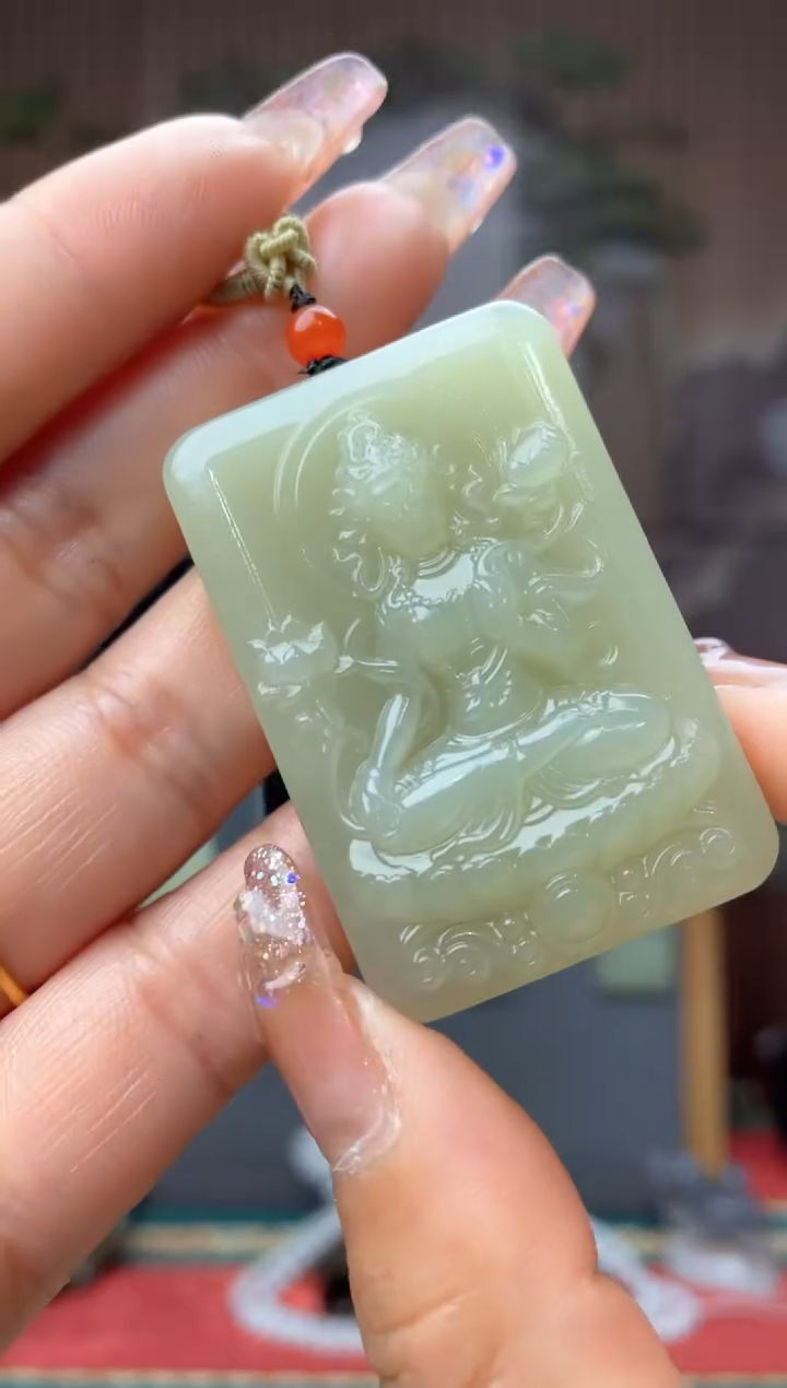 和田玉未镶嵌颈饰拍一发一