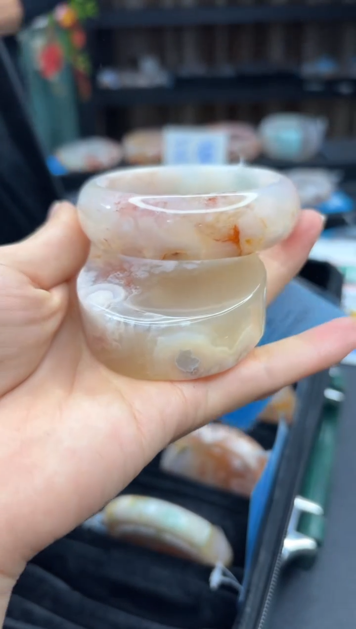 【闪购商品】石英质玉手镯未镶嵌2023（56圈贈送鐲心）