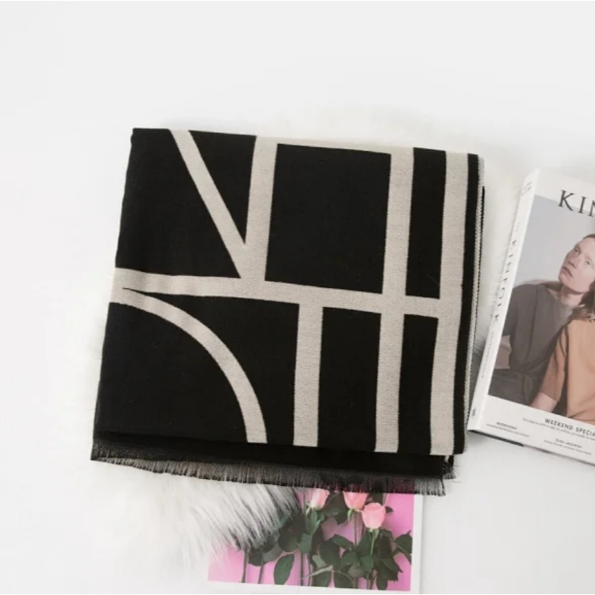 【刘家】新款极简风线条印花提花披肩围巾