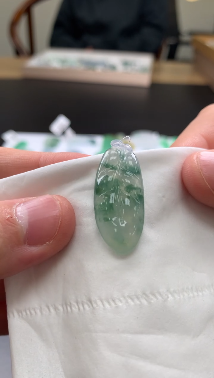 【闪购商品】定制翡翠未镶嵌翡翠