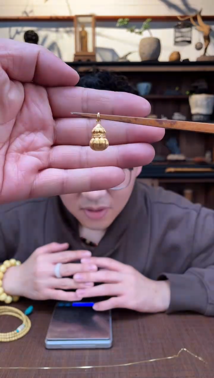 【闪购商品】18K金颈饰18K金葫芦吊坠*5MY赠链