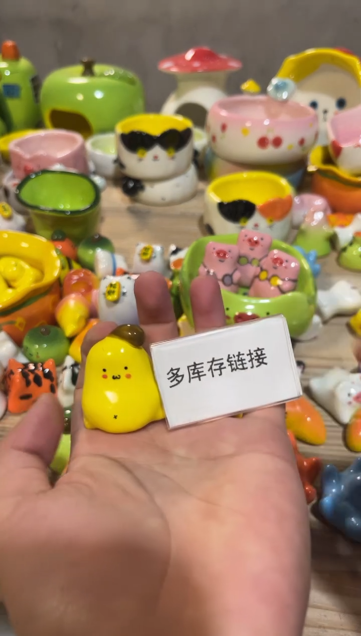 70手工手绘陶瓷品