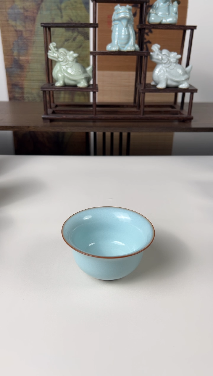 【闪购商品】杯珑匠天青圈足大压手微