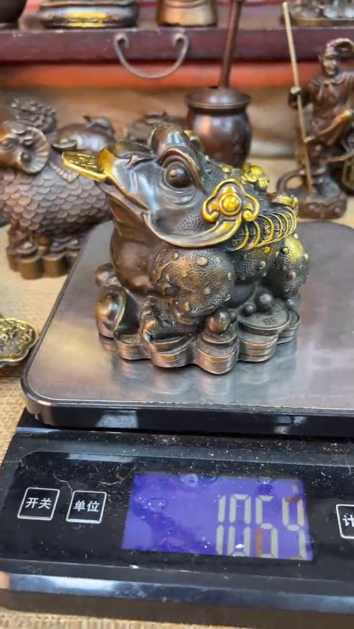 容兴古铜容兴古铜1