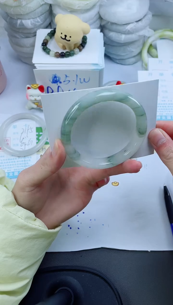 【闪购商品】石英质玉手镯未镶嵌2196-56.7