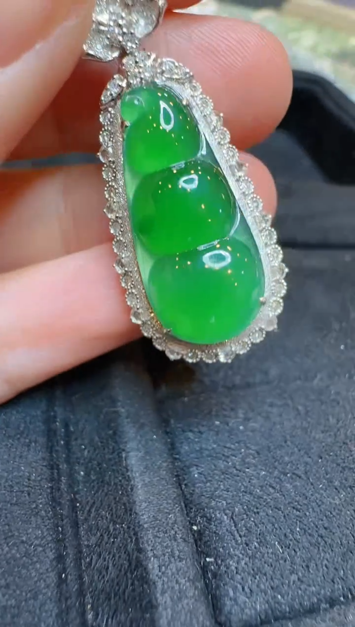 【闪购商品】翡翠吊坠(不含链)18K金镶嵌多样性团购发一件