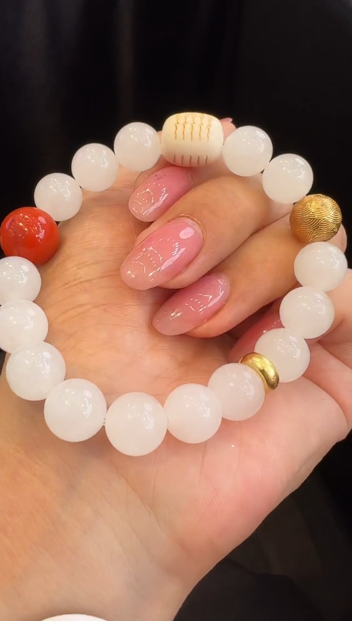 未镶嵌手链和田玉c*手串