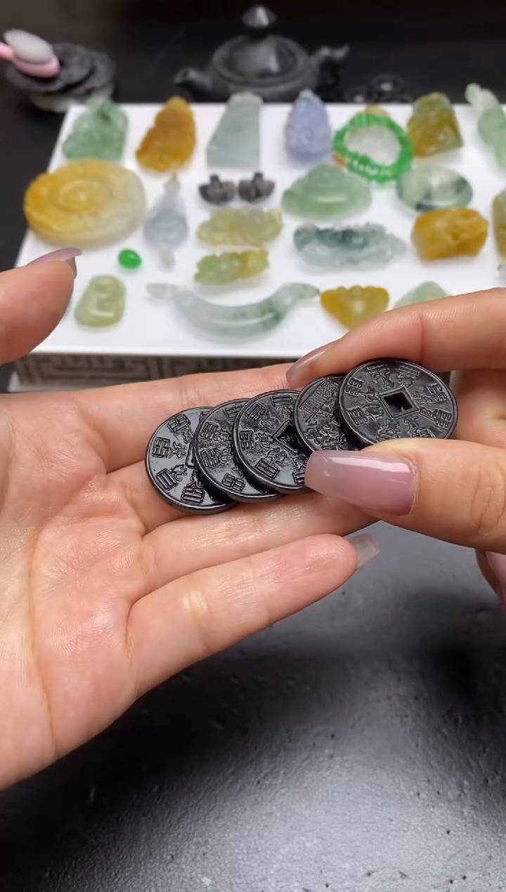 【闪购商品】定制翡翠未镶嵌翡翠毛货~