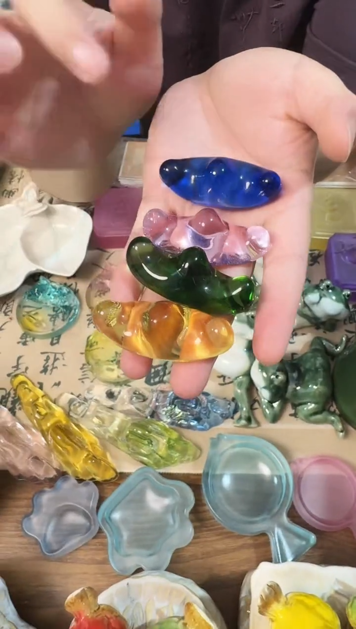 琉璃水晶小笔山4个4色