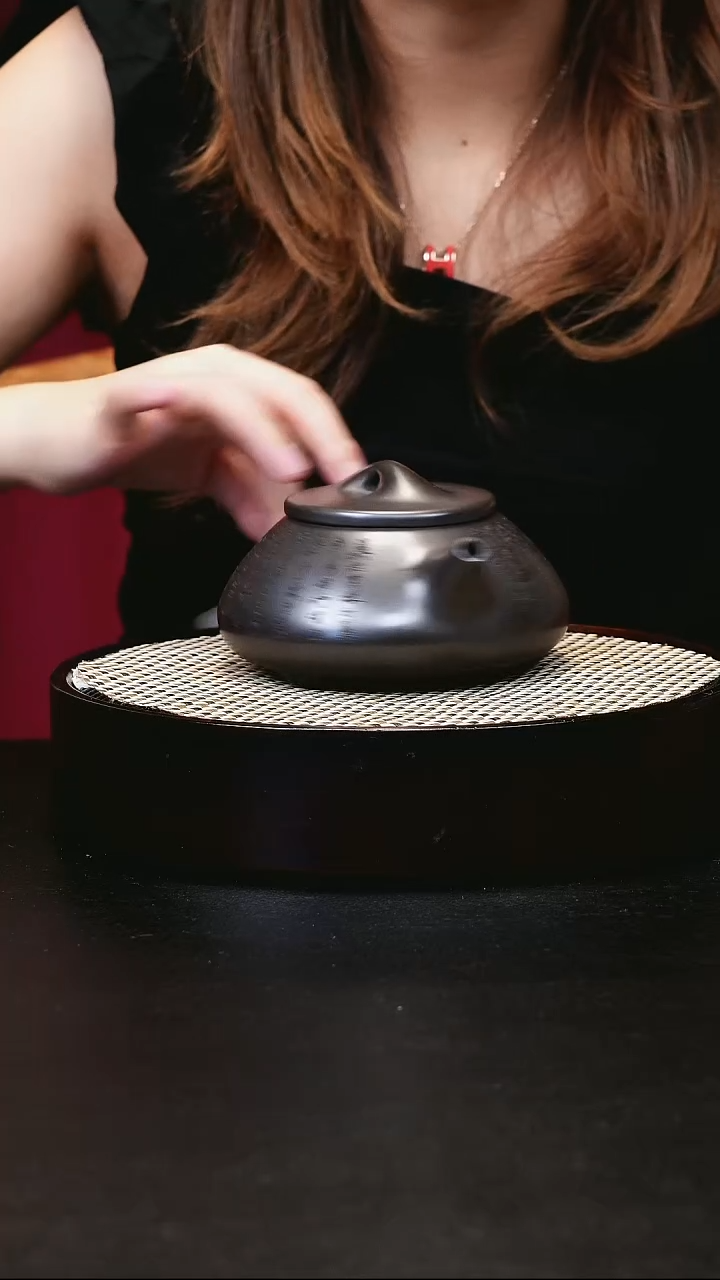 茶壶紫砂宜兴茶壶H601808