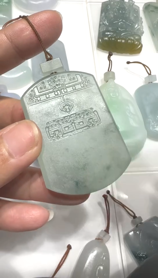 【闪购商品】定制翡翠未镶嵌无事牌