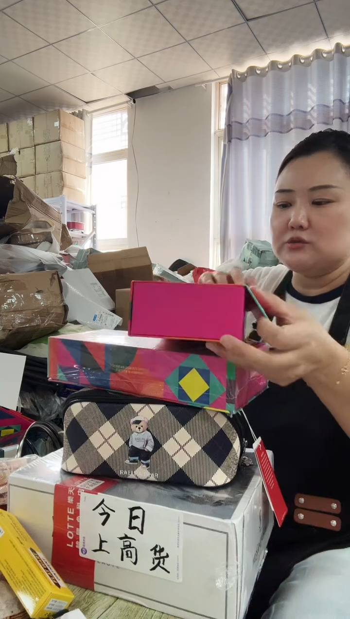 牦牛剖层皮革琪老板女包6号店超好看发图片款