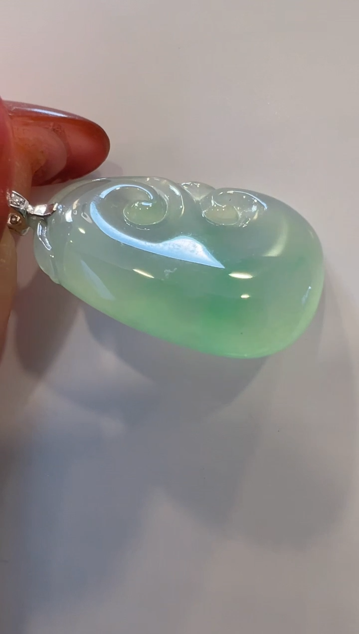 【闪购商品】翡翠吊坠(不含链)18K金镶嵌多样性团购发一件