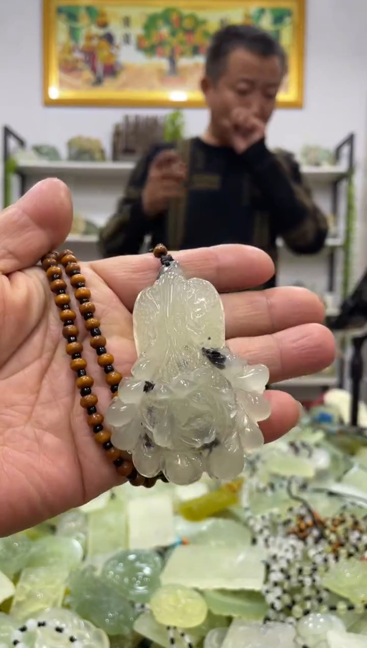 【闪购商品】岫玉吊坠未镶嵌
