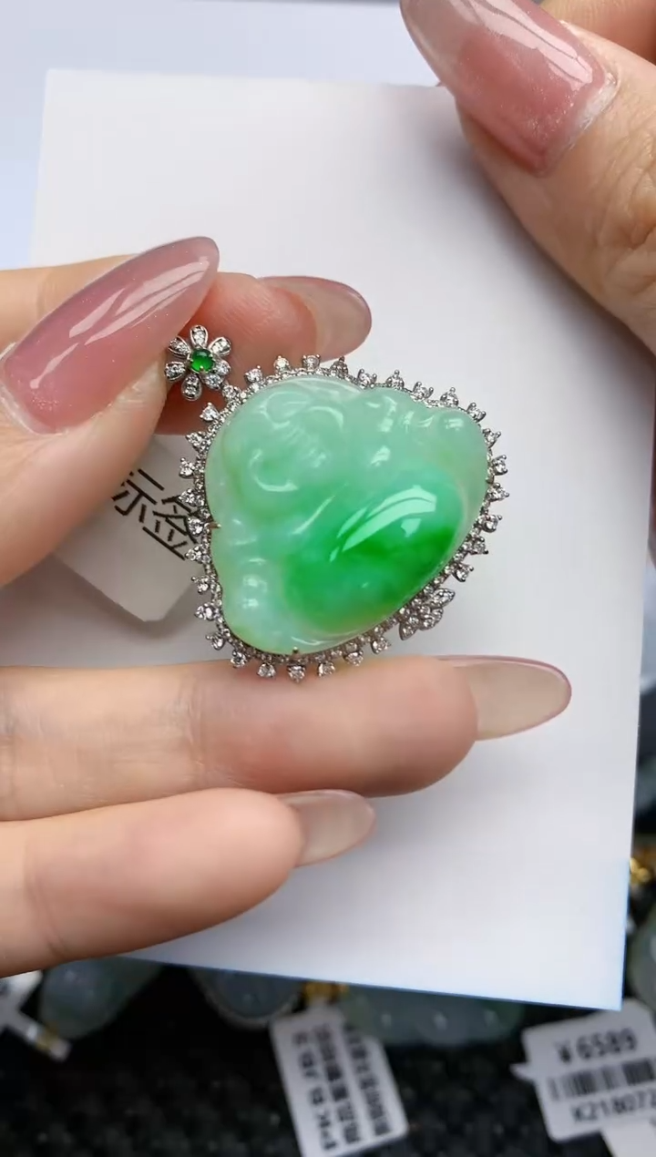 【闪购商品】翡翠挂件18K金镶嵌天然翡翠A货