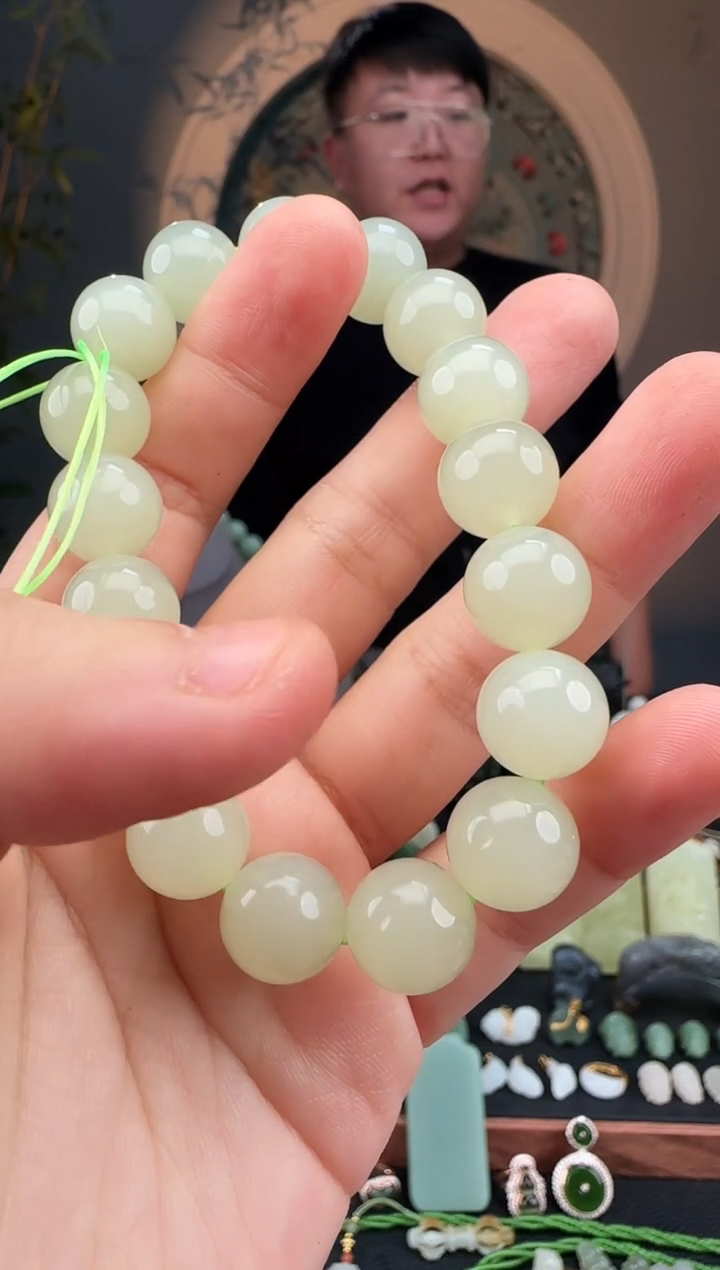 颈饰未镶嵌和田玉和田玉