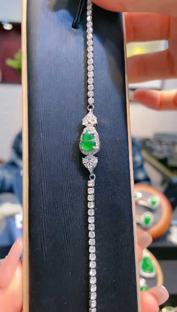 【闪购商品】翡翠颈饰未镶嵌A23天然A货翡翠手链