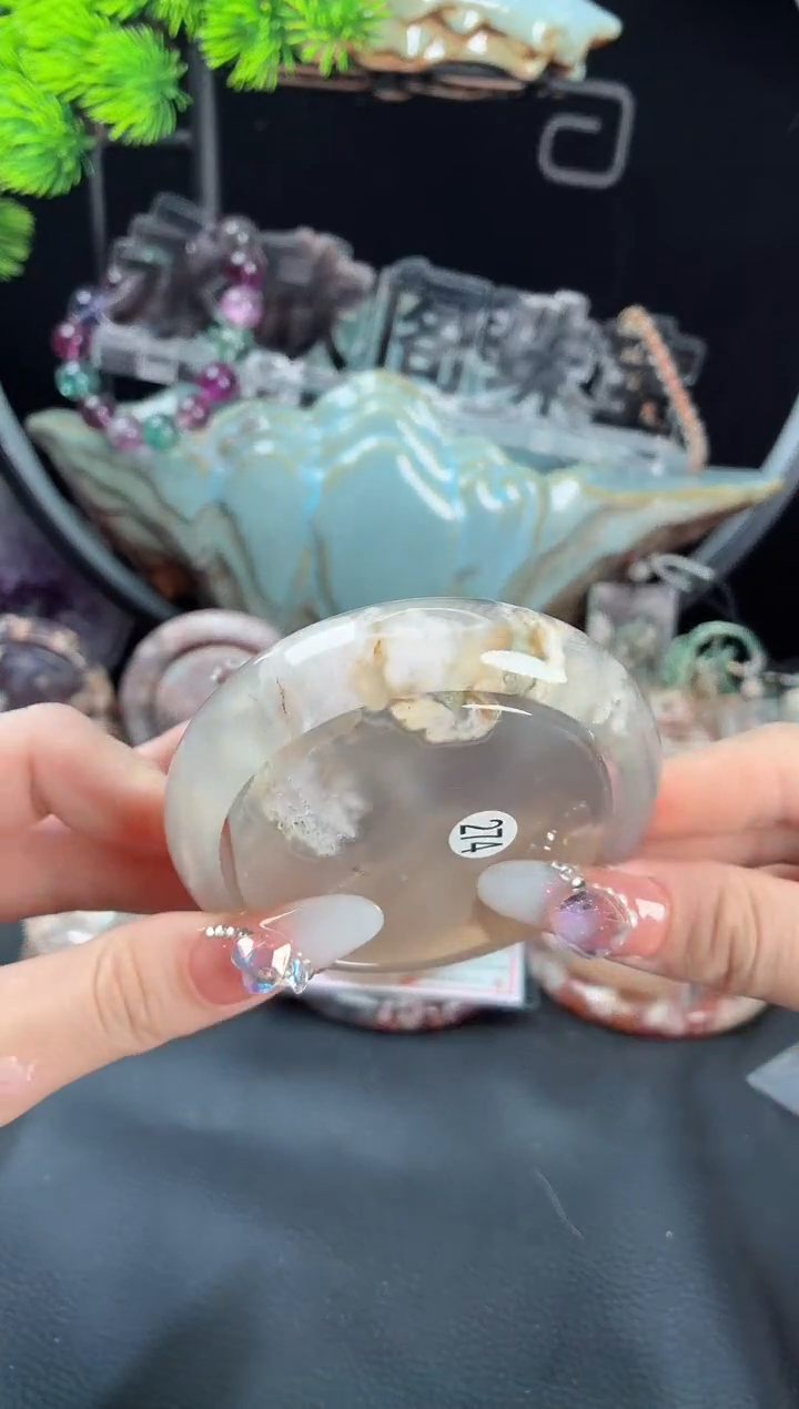 石英质玉手镯（圆镯）未镶嵌59