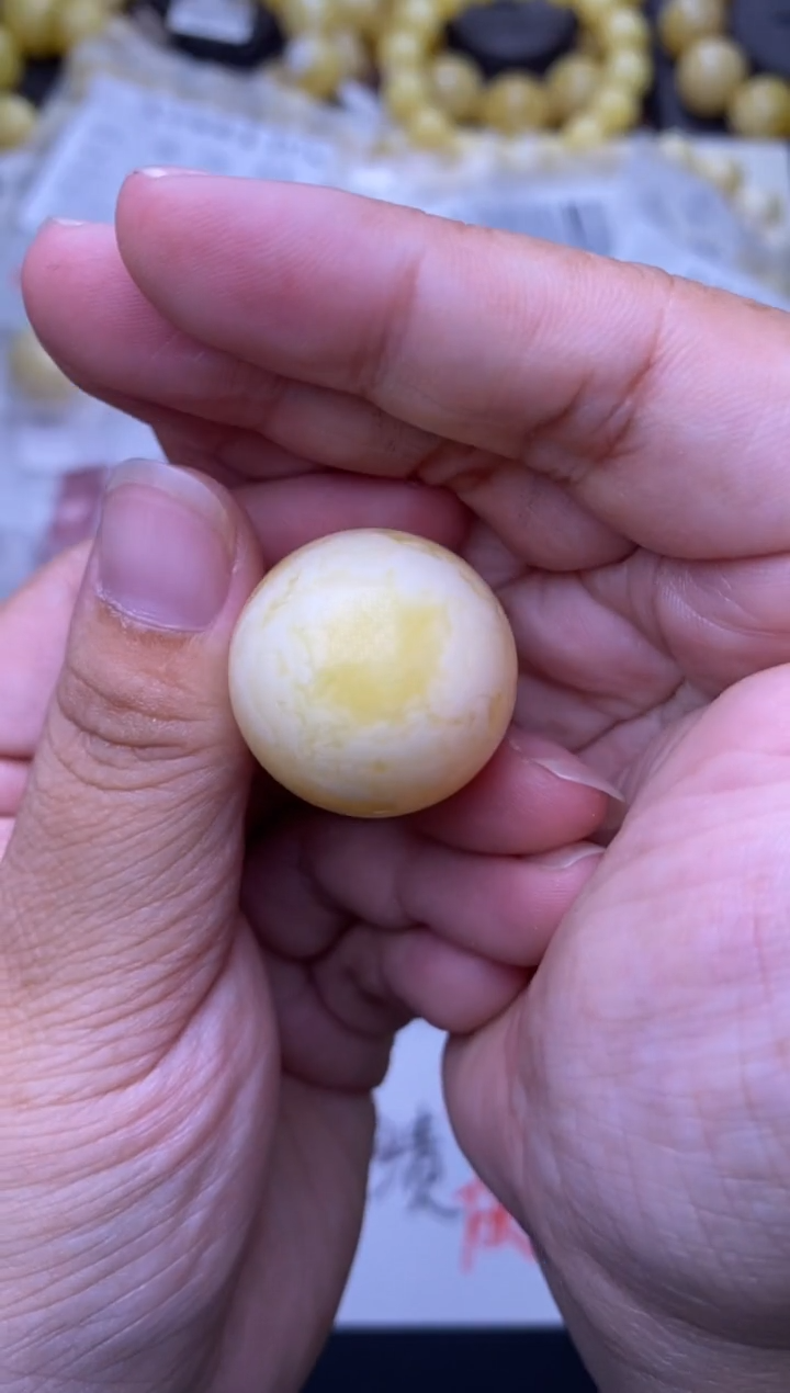 裸石琥珀未镶嵌大小姐珠宝严选71