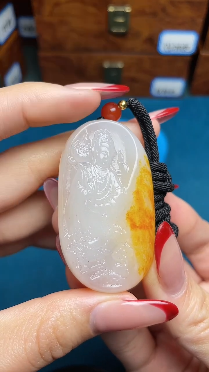 和田玉未镶嵌挂件和田玉