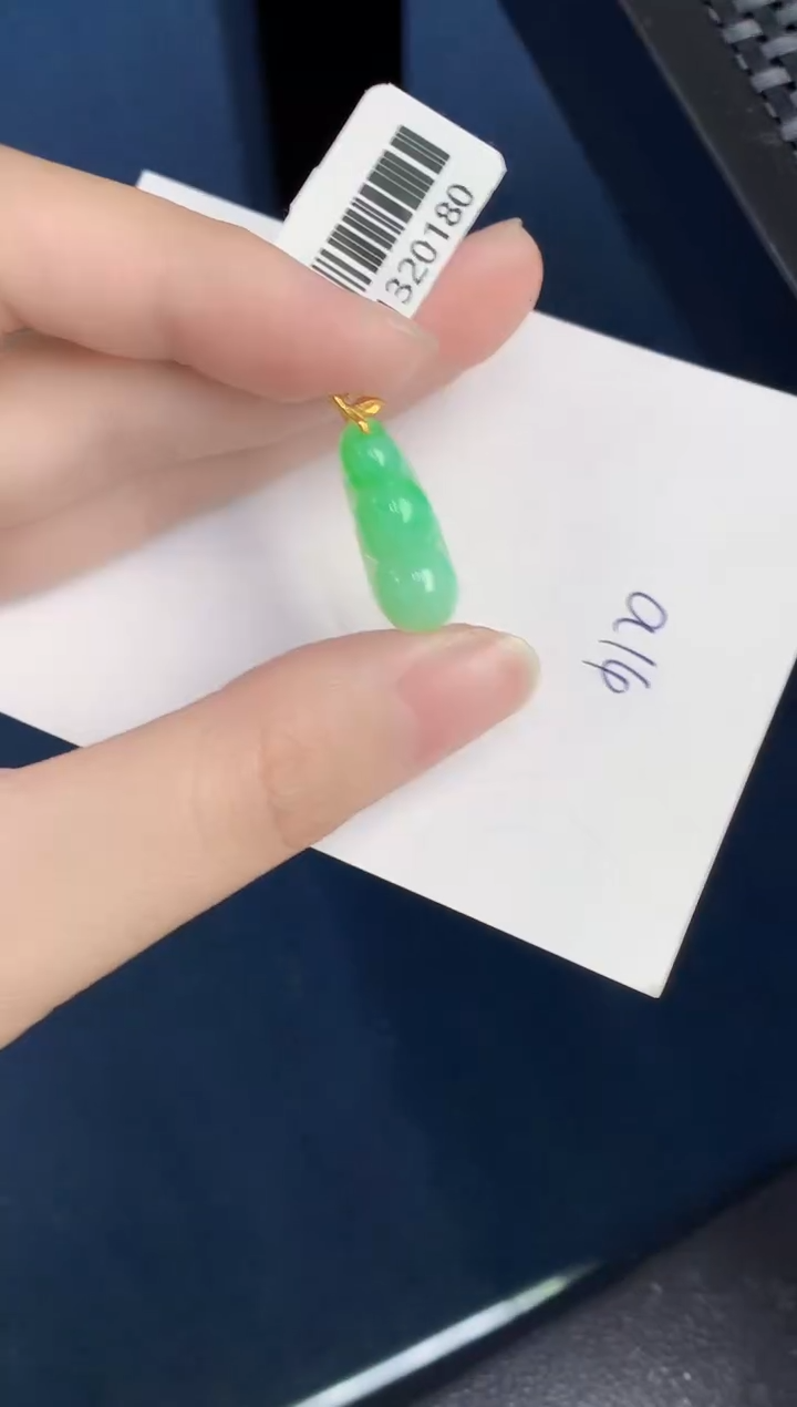 【闪购商品】翡翠颈饰18K金镶嵌000000000