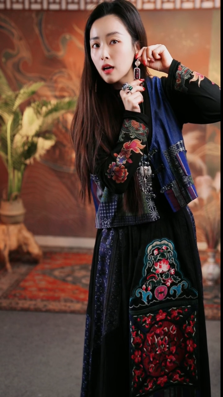 纯铜无其他（人造材质）黑色耳饰