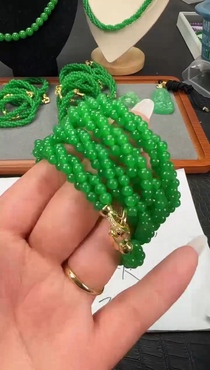 未镶嵌翡翠耳饰小米麻花手串