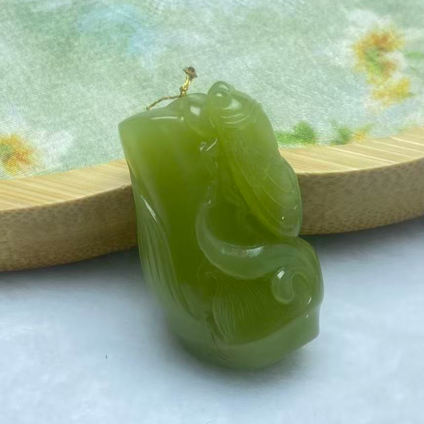 和田玉黄口蝉吊坠S052