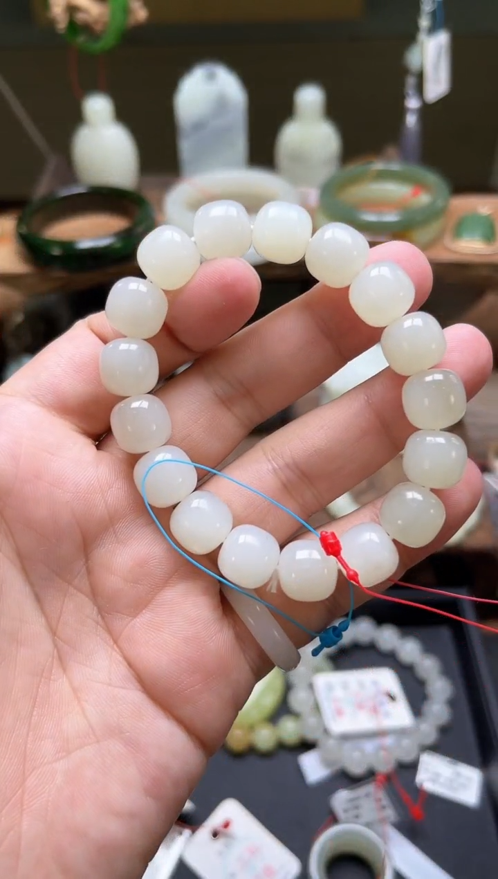 手串未镶嵌和田玉卡12青海白玉 老型 9003312