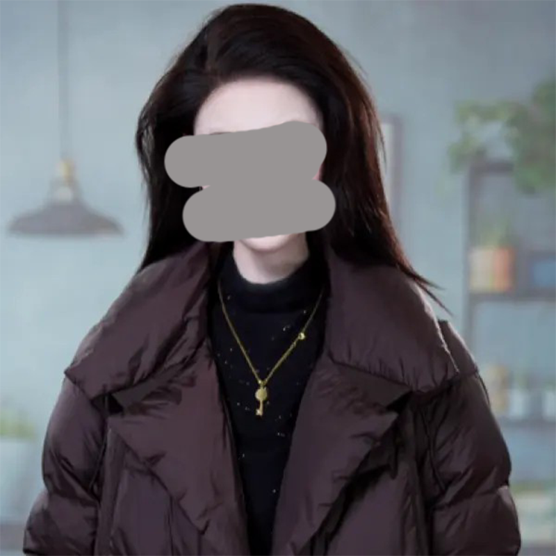 2025冬季新款韩版设计感慵懒外套女洋气减龄百搭加厚保暖宽松棉服