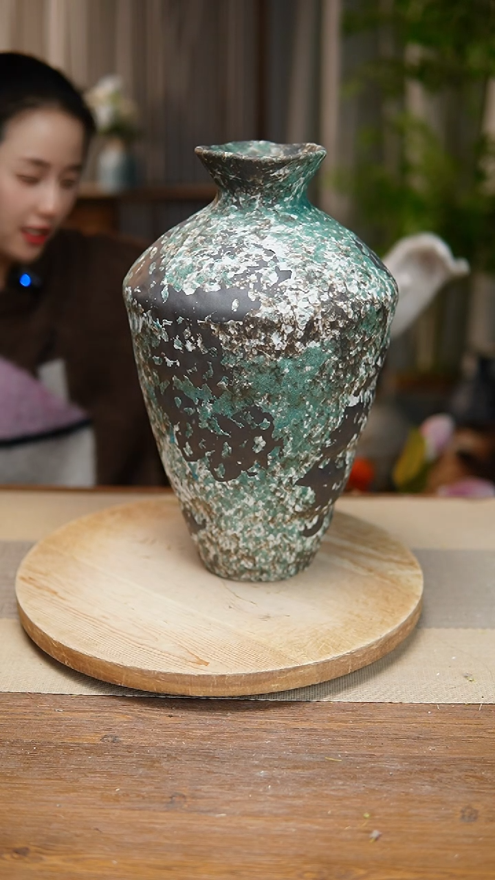 【闪购商品】陶瓷    花器涂鸦绿高脚  