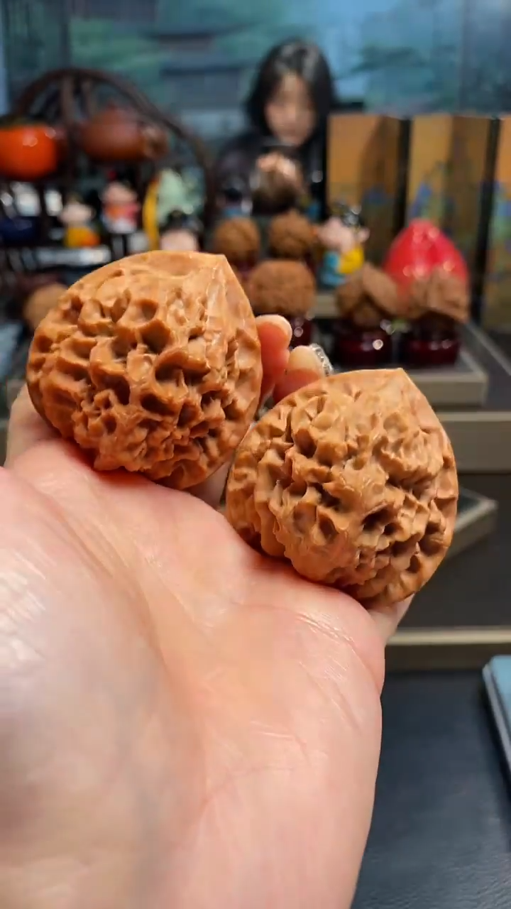 【闪购商品】文玩核桃把件C 37帝王45尺