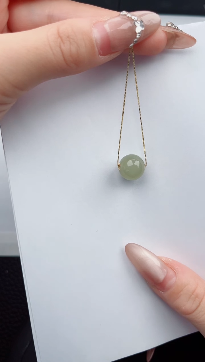 【闪购商品】和田玉吊坠(赠链)未镶嵌555微色差T